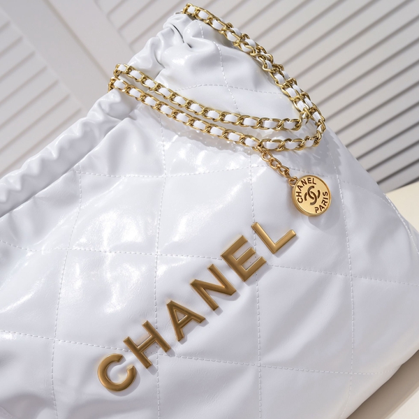 シャネルバッグ角部分ディテール